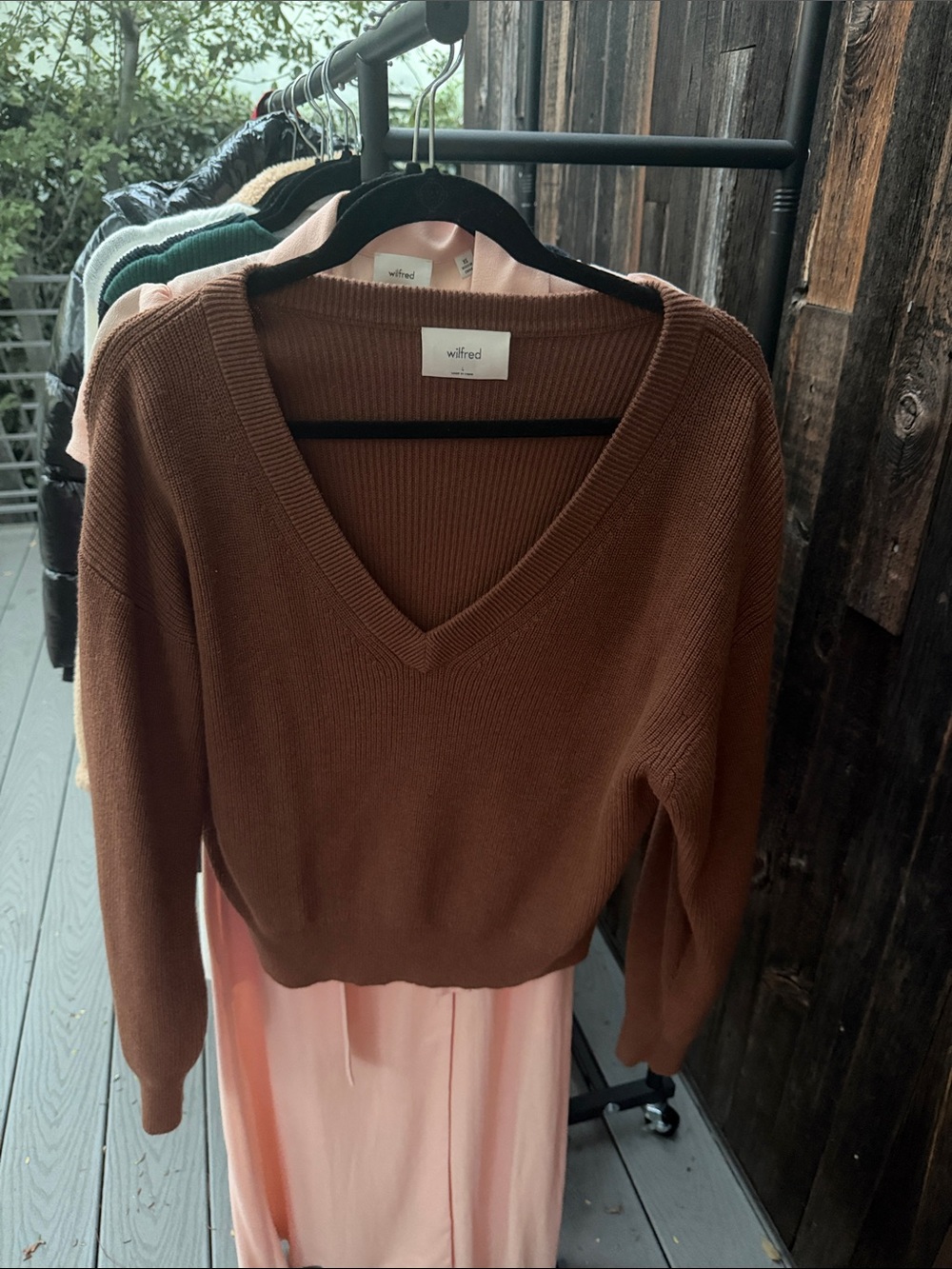 Wilfred Chocolate Brown V-Neck Ribbed Knit Sweater